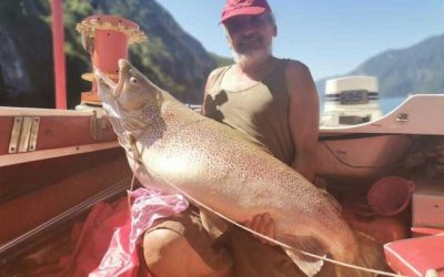 Maxi pesca sul lago d’Iseo: catturata trota di venti chili e un metro di lunghezza