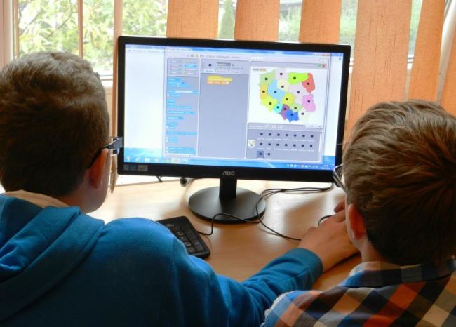 Tecnologie digitali nelle scuole, in Vallecamonica finanziati 8 progetti per 417mila euro